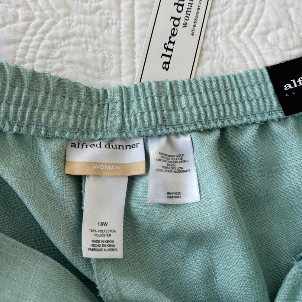 Alfred Dunner Seafoam Green Classic Fit Pants Womens 18W Elastic Waist Textured - Picture 5 of 7